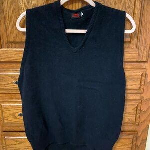 100% lambs wool sweater